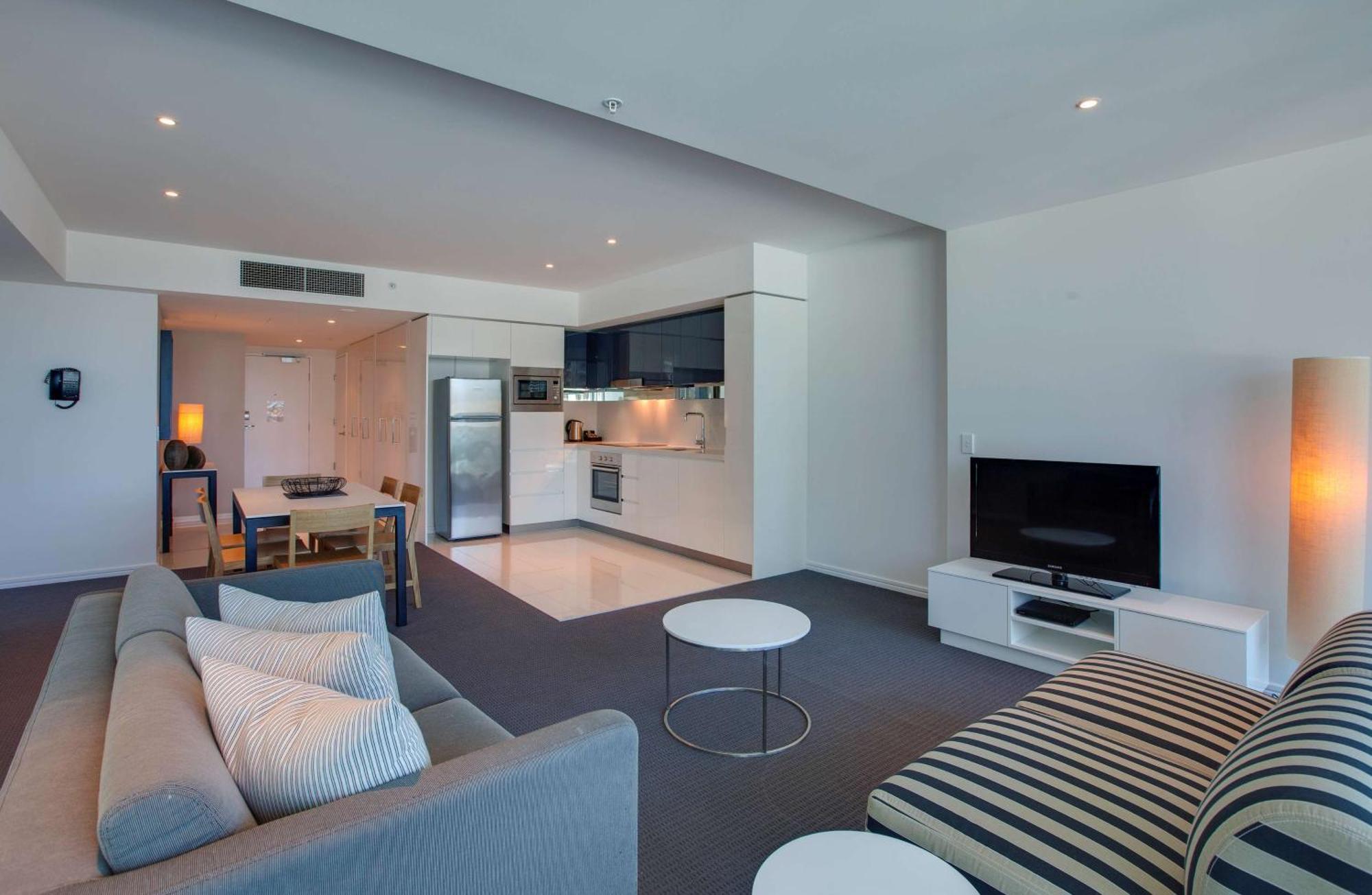 Hilton Surfers Paradise & Residences 5* Gold Coast