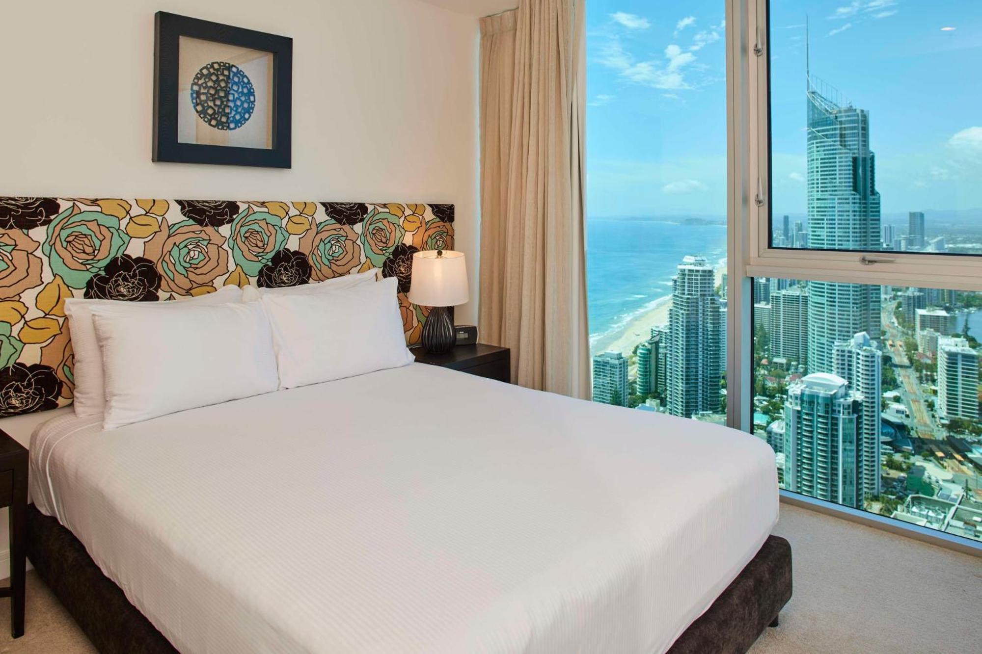 Hilton Surfers Paradise & Residences